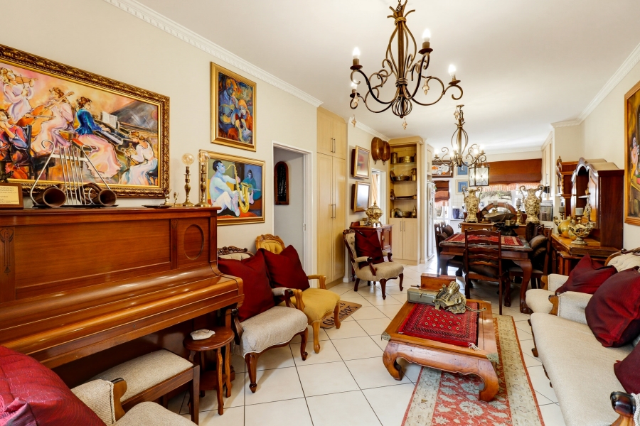 2 Bedroom Property for Sale in Harbour Island Western Cape
